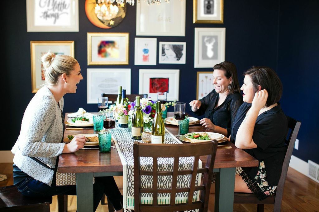 7 Super Tips For Hosting A Dinner Party