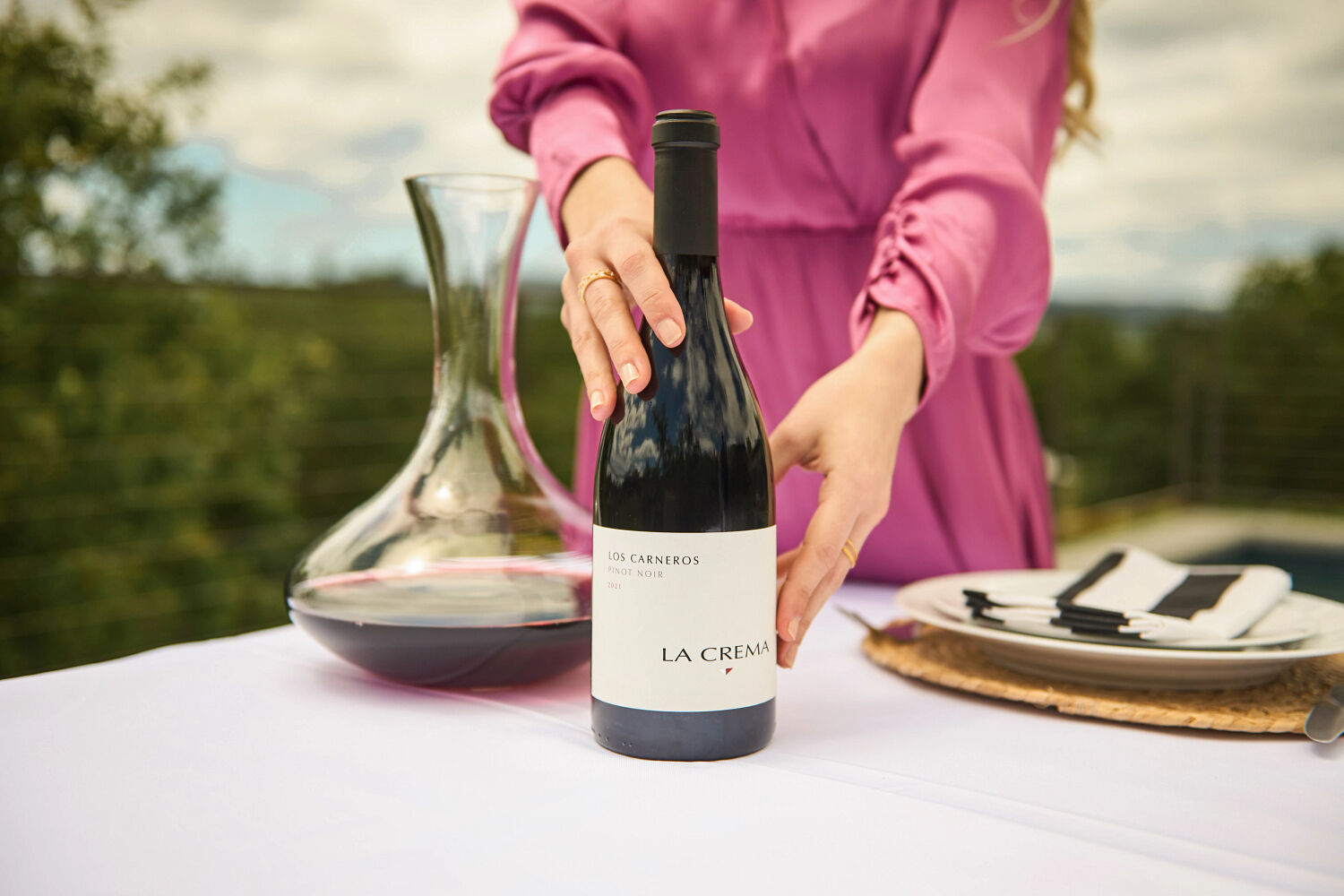 Decanting a La Crema Pinot Noir