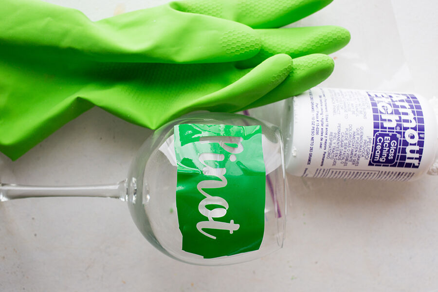 Etching a wine glass