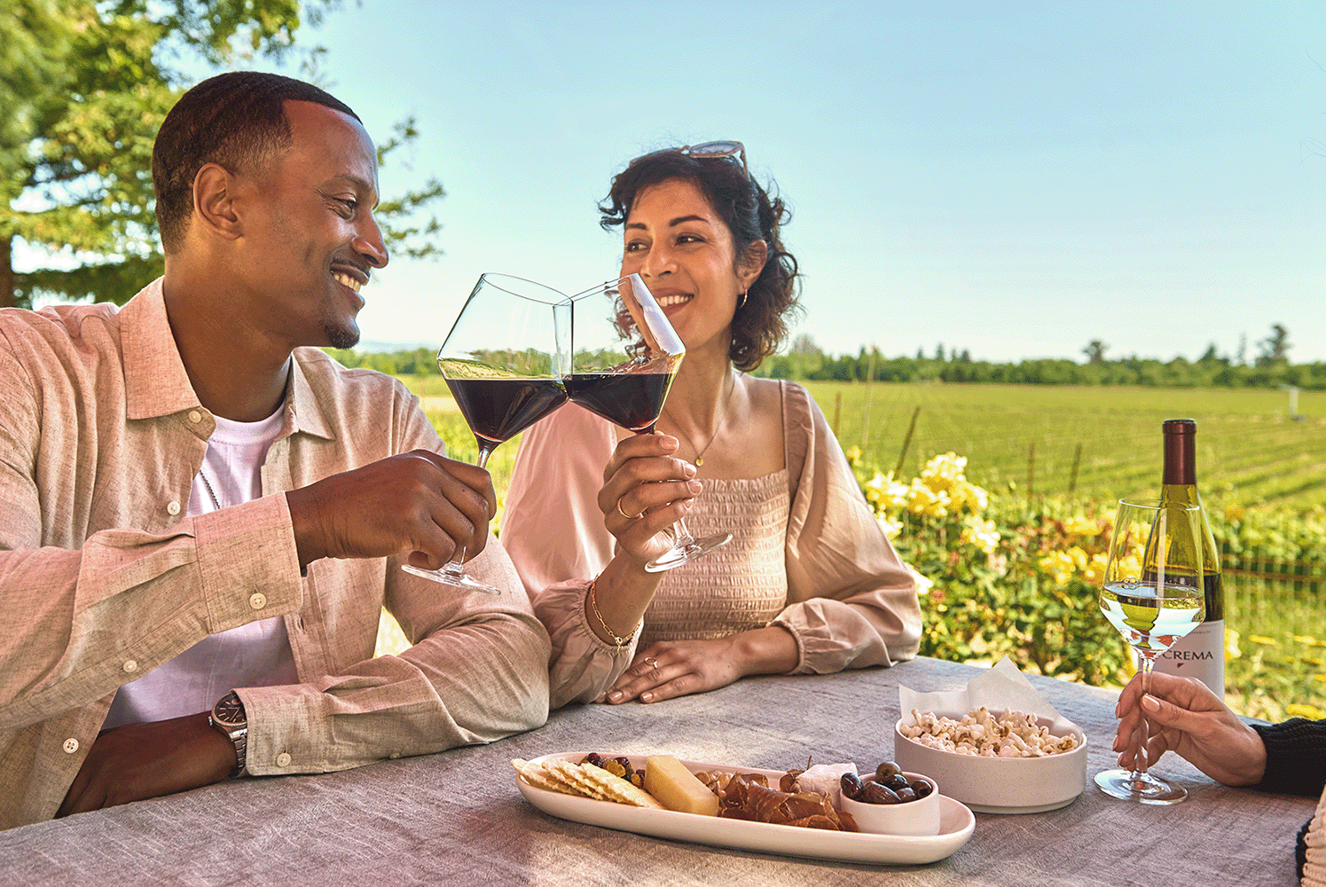 La Crema Picnic Table Experience with wine and snacks