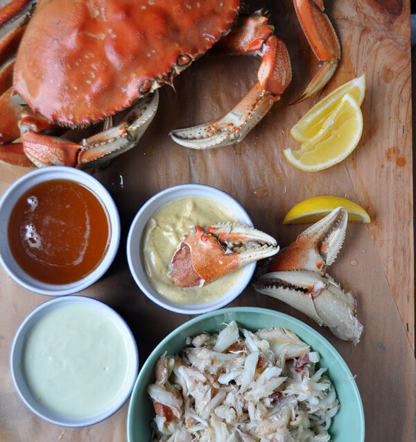 Crab with dipping sauces