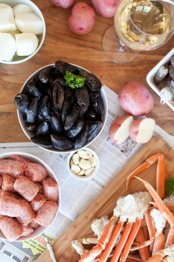 Seafood boil ingredients