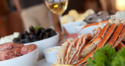 Get crackin’ and throw a seafood boil party.