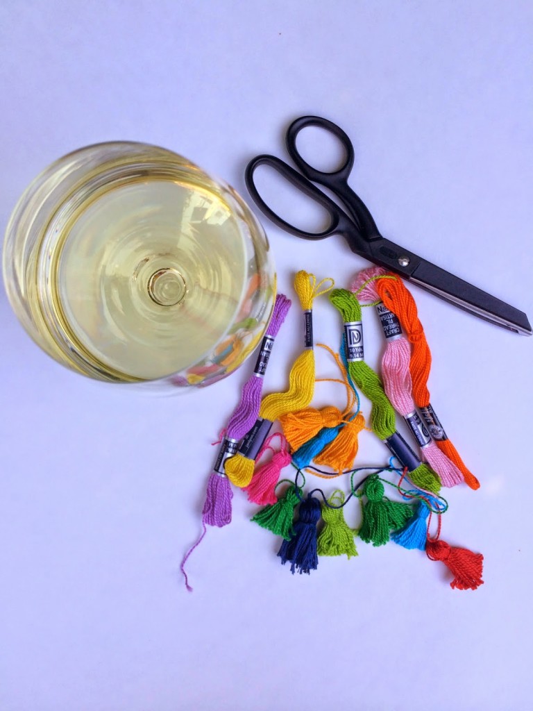 DIY wine charms: There is nothing more charming for a Summer Party than a fun, colorful way to distinguish your guests' glass of wine.