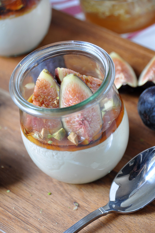 This recipe is easy and delicious and is perfect for a late summer party or dinner al fresco. Best part is, there is no need to turn on an oven for this recipe. The figs and the mascarpone cheese do all the work for you. Enjoy!