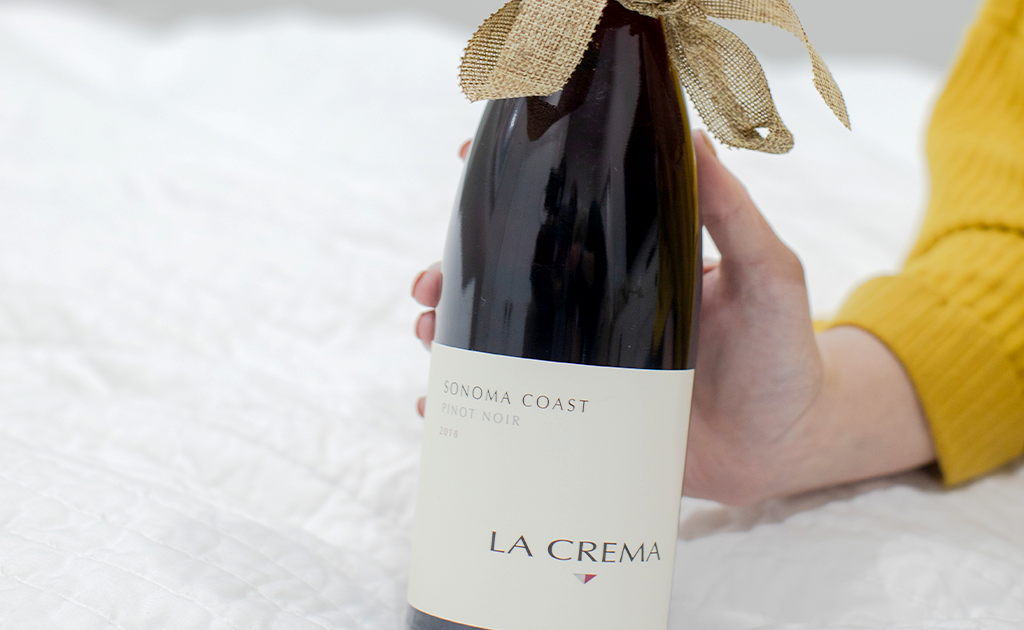 La Crema Sonoma Coast Pinot Noir Gift 