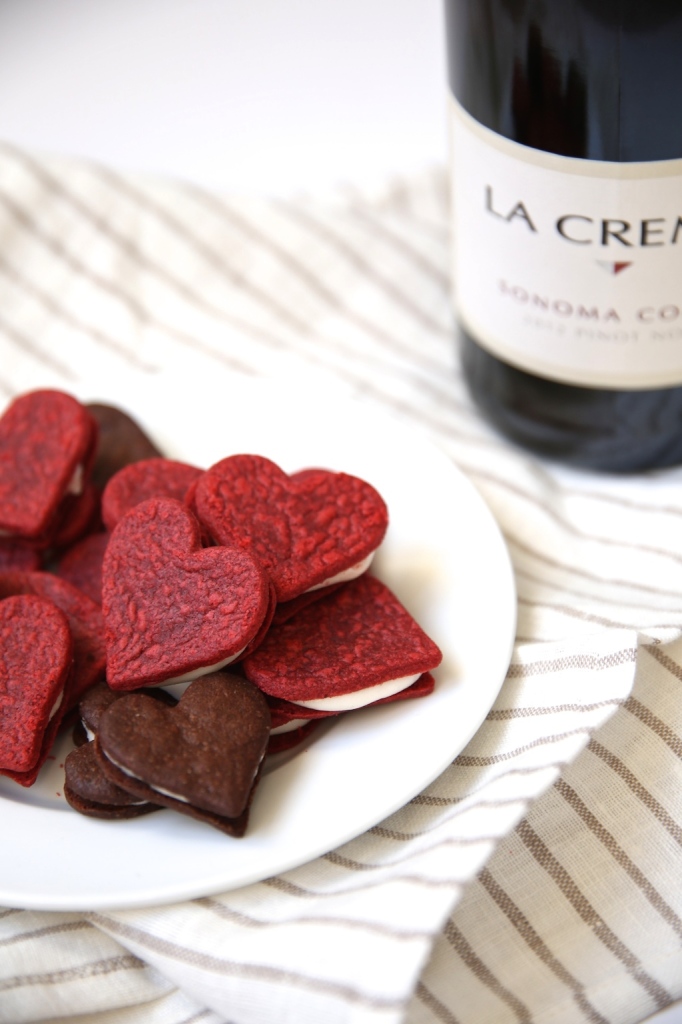 Beautiful Valentine's Day cookies—Get the recipe!