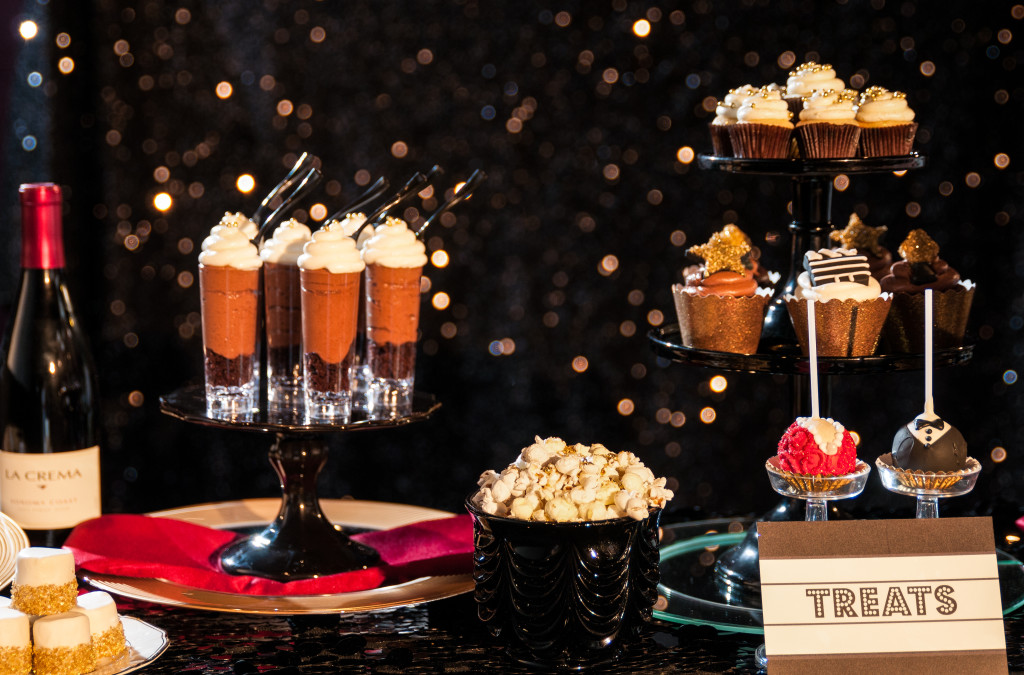 Now is this an irresistible dessert bar, or what? 