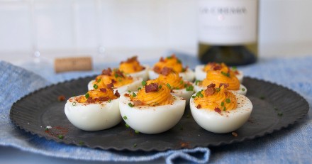 Sriracha Deviled Eggs with Crumbled Bacon