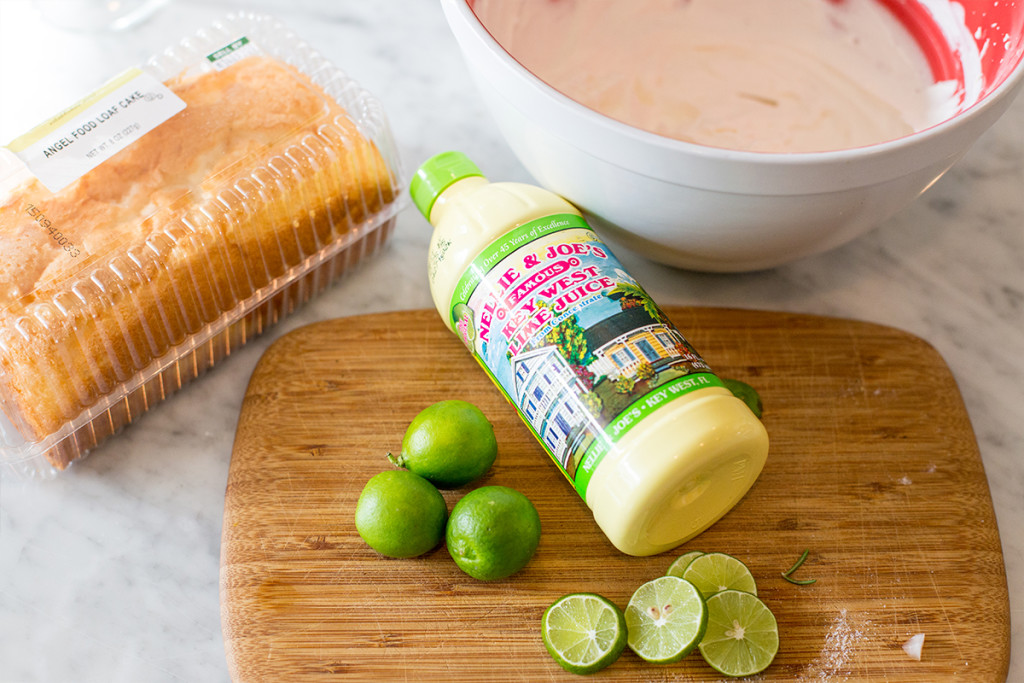 Quick and easy 4 ingredient key lime cakes