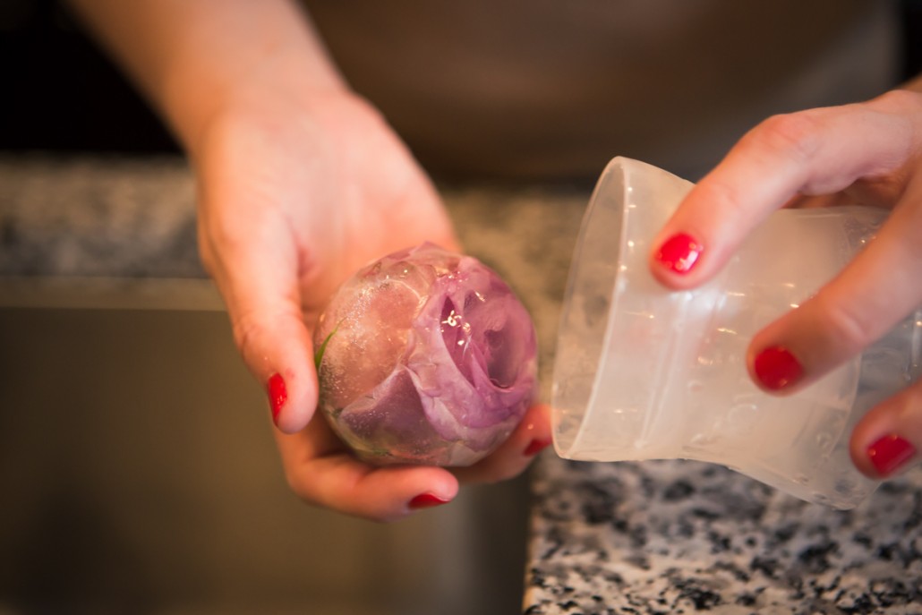 Taking the floral ice out of its mold