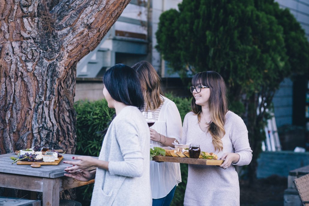 Hosting an Out-of-Town Happy Hour