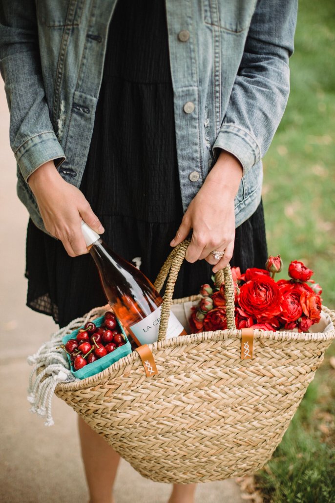 Sunday Farmers' Market Picnic