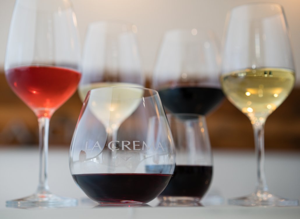 Wine 101 - How do wine glass shapes affect the wine?